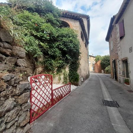 Gite Olivia Saint-Florent-sur-Auzonnet 外观 照片